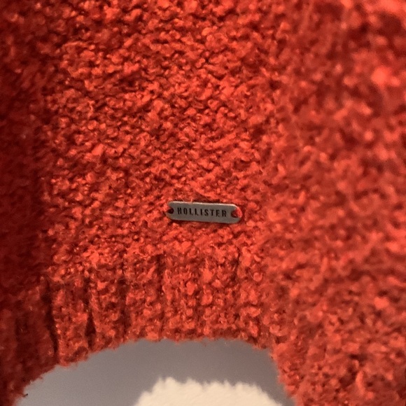 Hollister size small boucle sweater - Picture 3 of 5